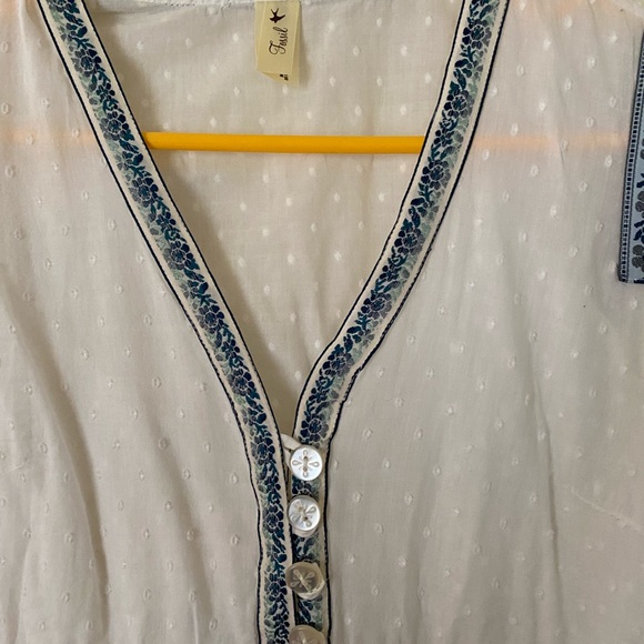 Fossil Top - Picture 5 of 5